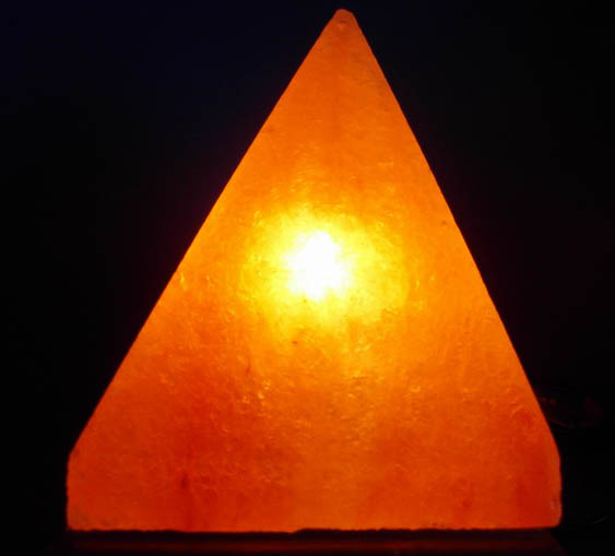 0金字塔型盐灯.jpg